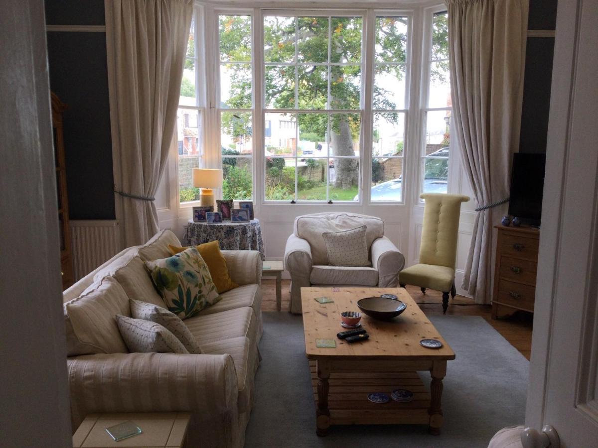 Glebe House Bed & Breakfast